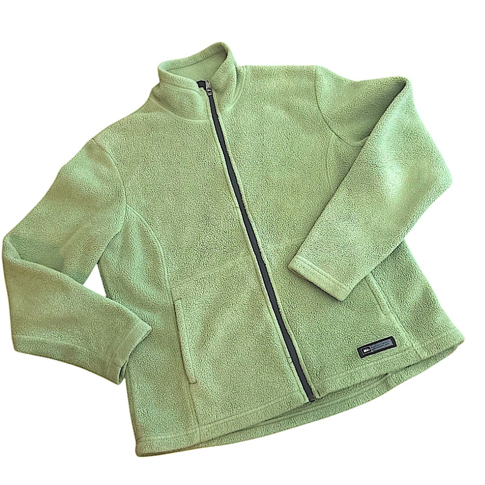 REI Fleece Sweater 🌿